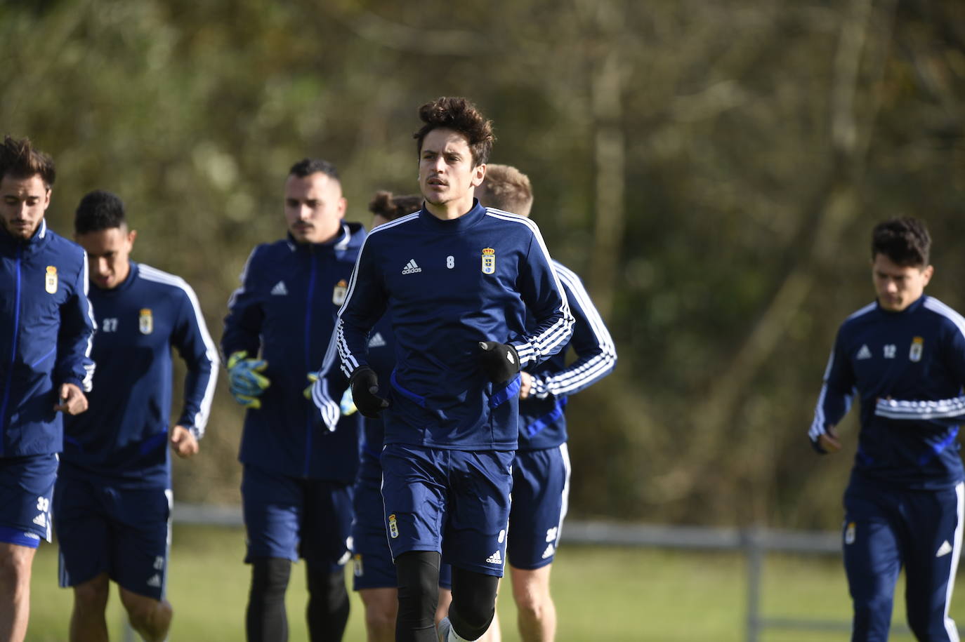 Los jugadores del Real Oviedo han preparado esta mañana el encuentro del sábado. 