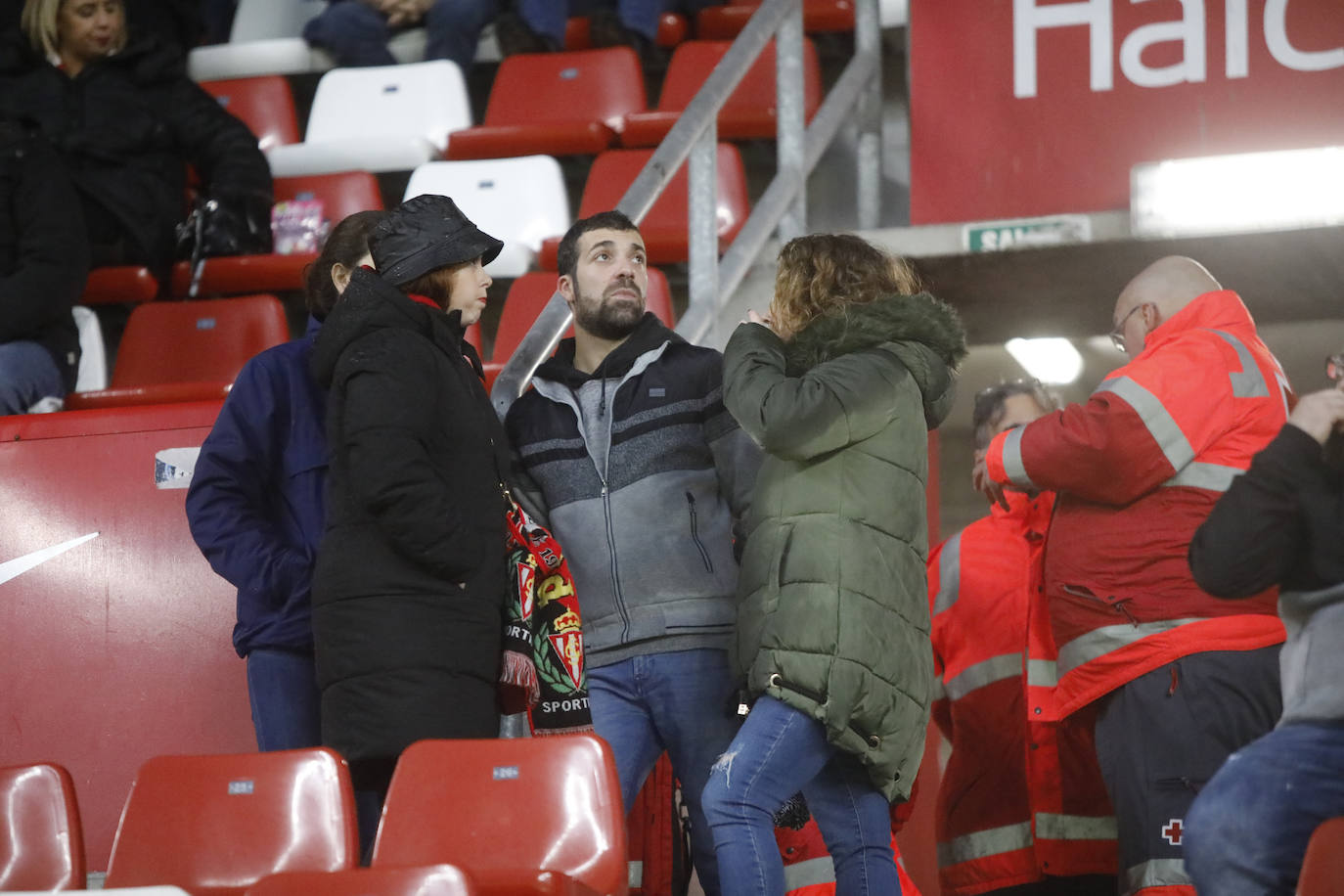 ¿Estuviste este sábado en El Molinón en el partido Sporting - Numancia? ¡Búscate en nuestra galería de imágenes! 