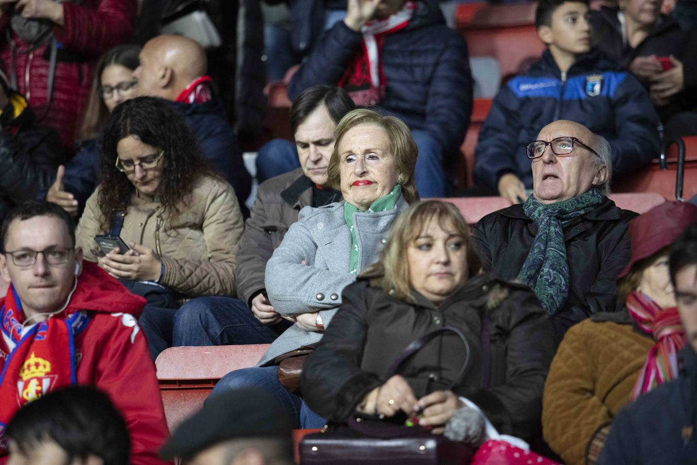 ¿Estuviste este sábado en El Molinón en el partido Sporting - Numancia? ¡Búscate en nuestra galería de imágenes! 