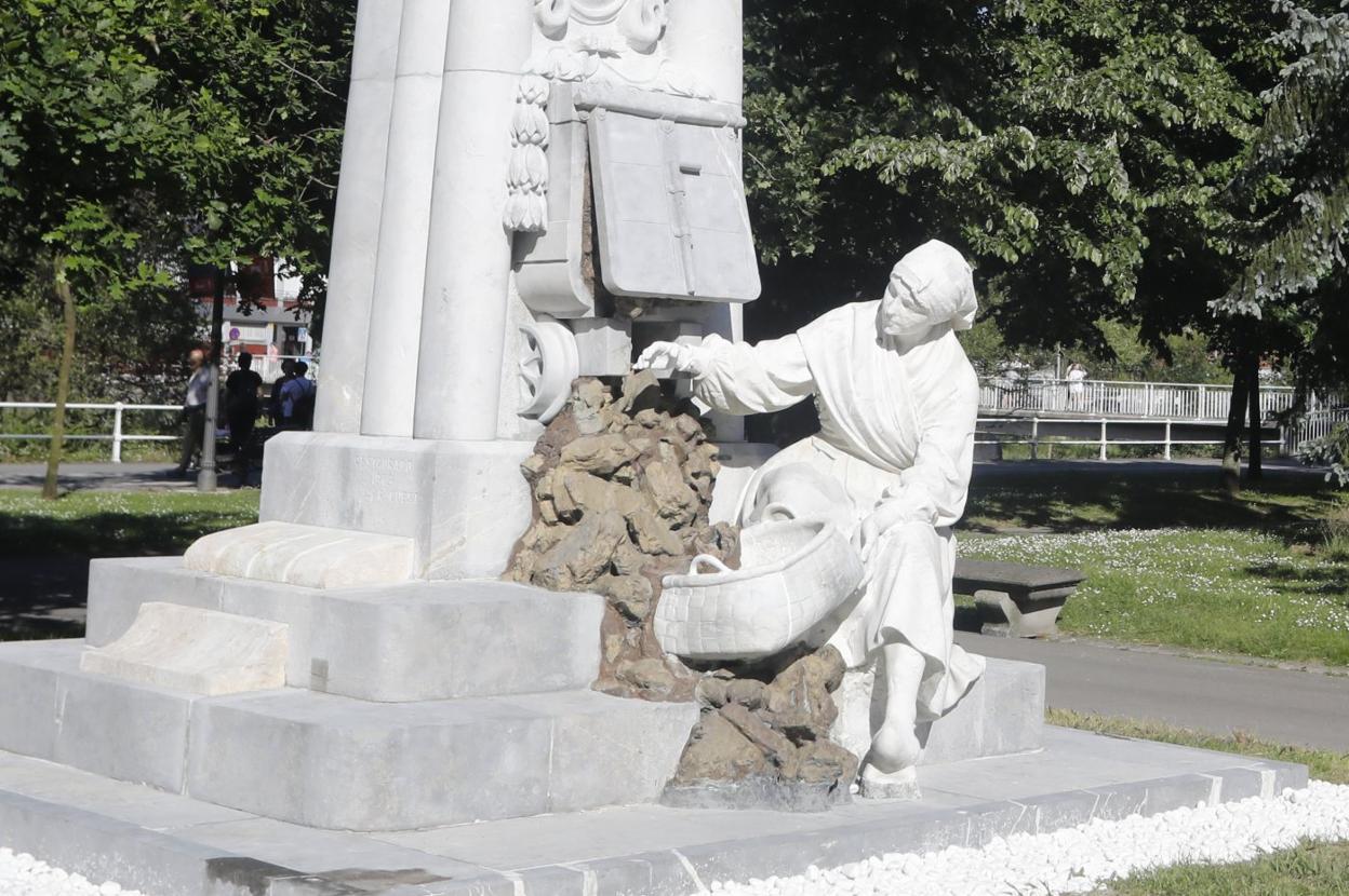 'La Carbonera', tras el proceso de rehabilitación, con el carbón de bronce original. 