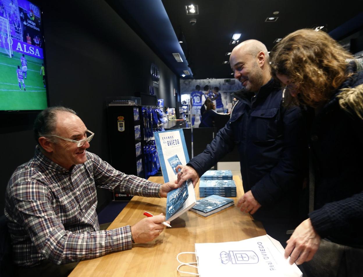 La historia azul a través de los cromos