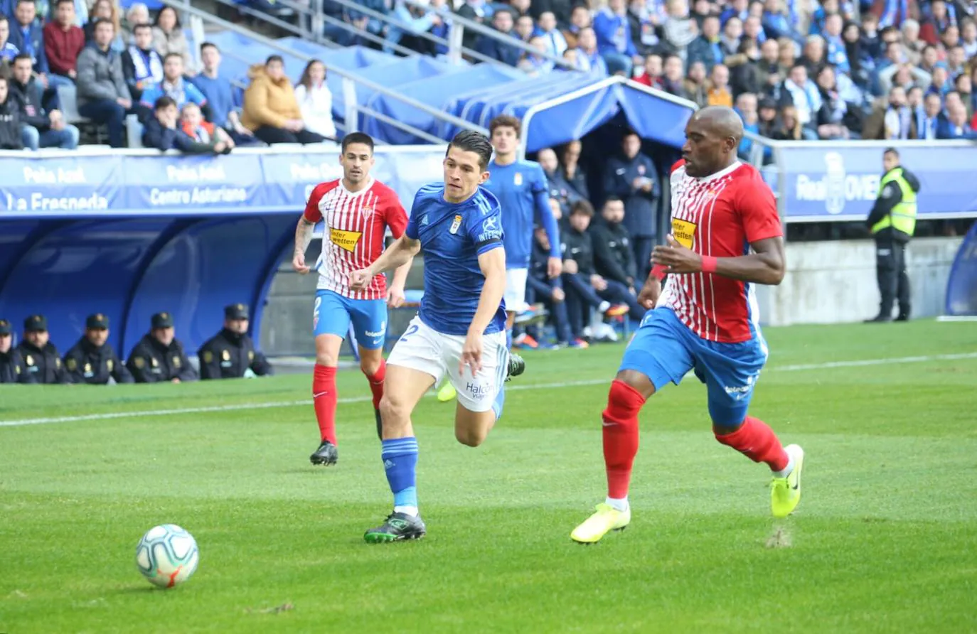 Las mejores jugadas del derbi asturiano, en imágenes