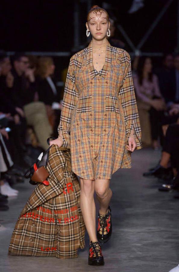 Burberry otoño-invierno 2019-2020