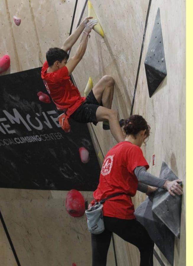 Fotos: ¿Estuviste en la primera prueba de la Copa de Asturias de escalada? ¡Búscate!