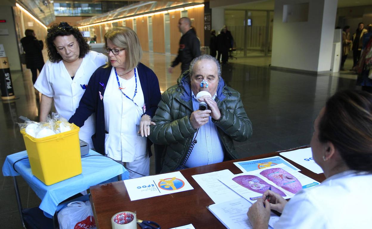 «Un 12% de la población asturiana entre 40 y 80 años padece EPOC»
