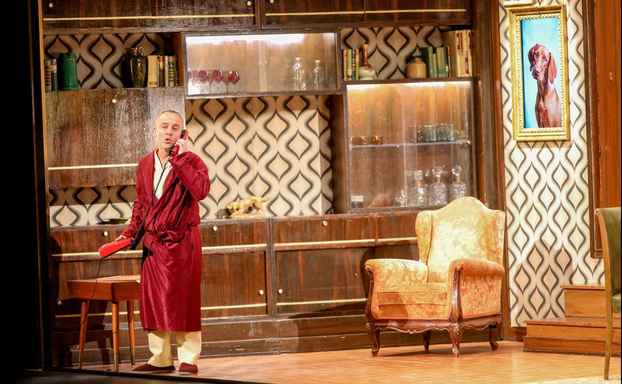 Javier Gutiérrez, sobre el escenario del Niemeyer, donde ya presentaron este montaje. 