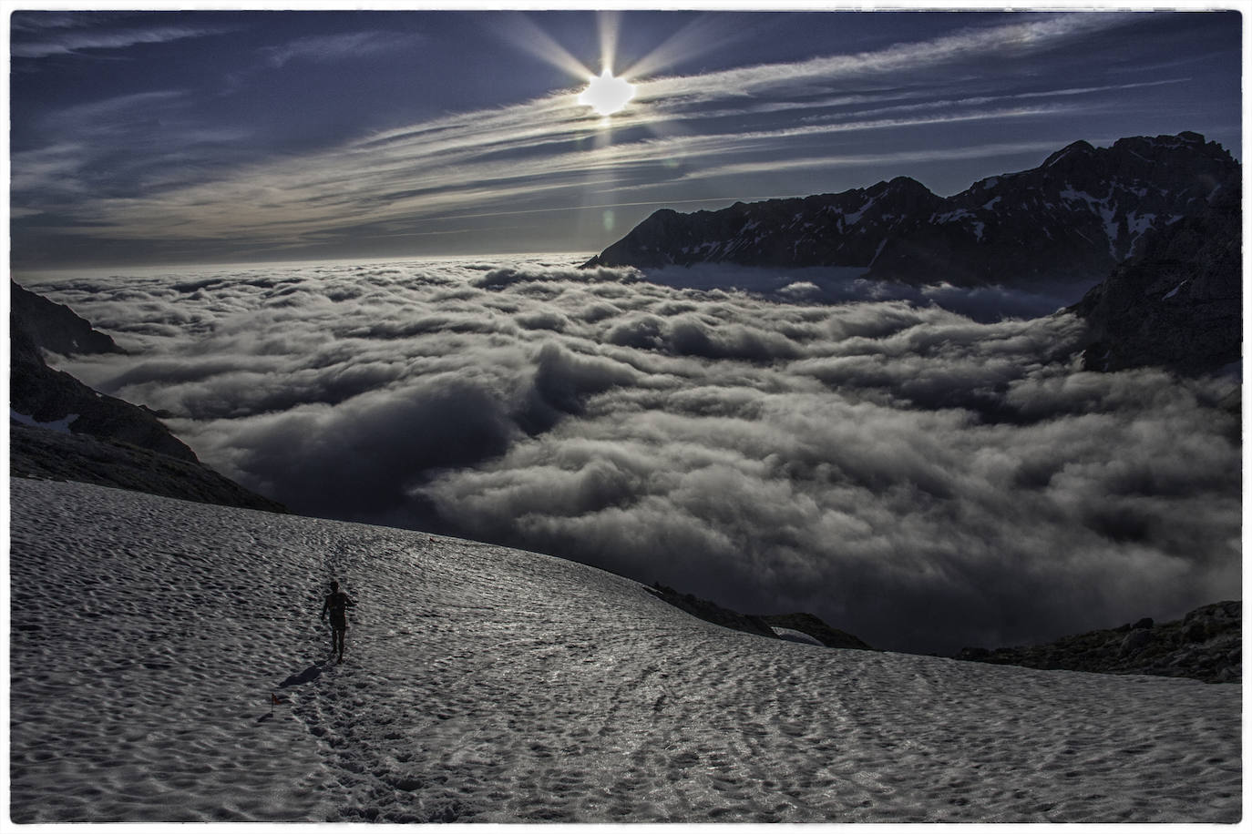 De Oriente a Occidente, entre playas y montañas, estas son algunas de las mejores escenas presentadas al concurso de fotografía 'Escenas de Asturias' de EL COMERCIO con el patrocinio de El Gaitero 