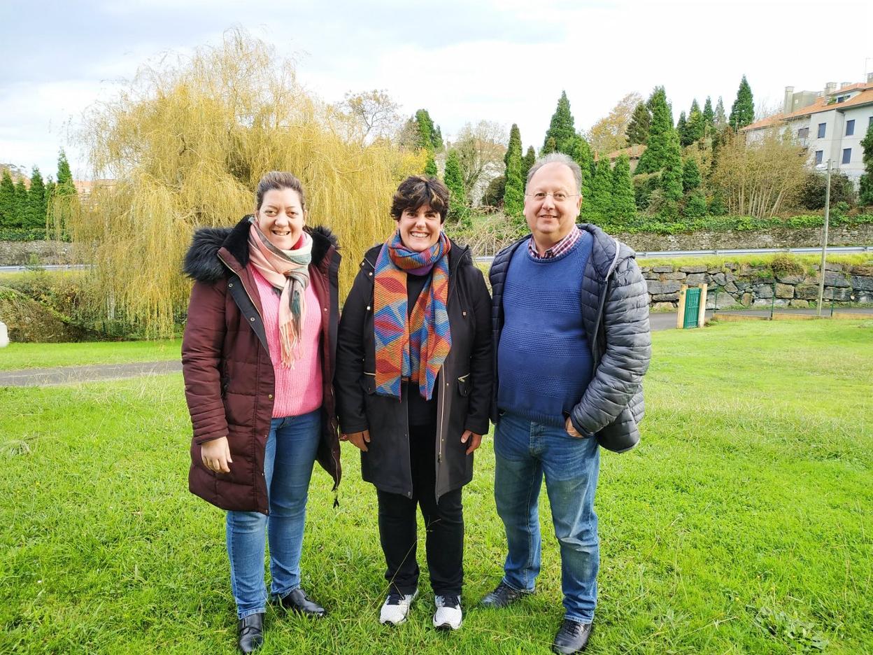 Gloria García Torres, Marta Fernández Gutiérrez y José Ramón Suárez. 