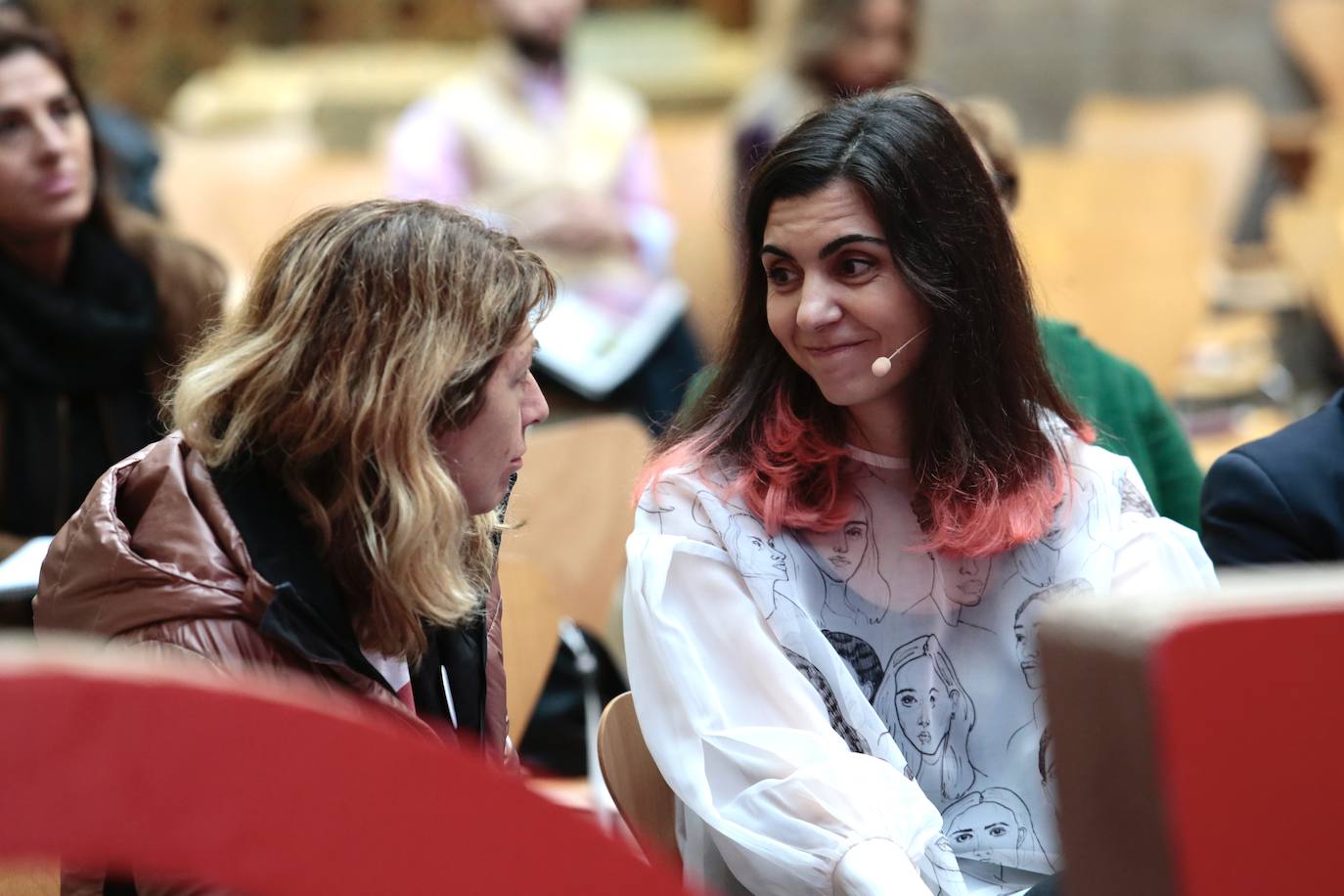 La directora general de Igualdad del Principado, Nuria Varela, ha sido la encargada de abrir la jornada Futuro en Femenino organizada en Gijón por EL COMERCIO.