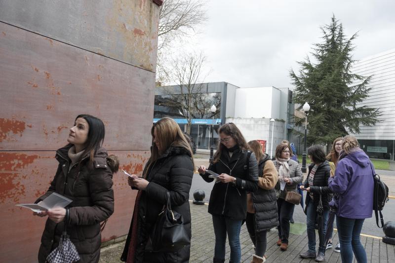 El recinto ferial Luis Adaro de Gijón ha acogido las pruebas para cubrir 166 plazas del Sespa a las que se han presentado 3.890 personas, algo más del 63% de los inscritos.