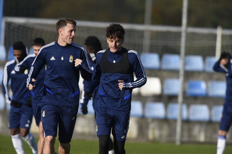 Entrenamiento del Real Oviedo este miércoles.