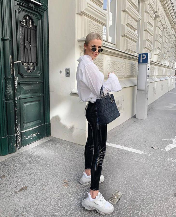 Abrigos tipo peluche, botas de caña alta, blusas de estilo victoriano, pantalones con efecto cuero, estampado de pata de gallo y vestidos de lentejuelas, serán las prendas y tendencias imprescindibles en tus estilismos de invierno. Estos looks te inspirarán para saber cómo llevarlas ¿Cuáles son tus favoritos?