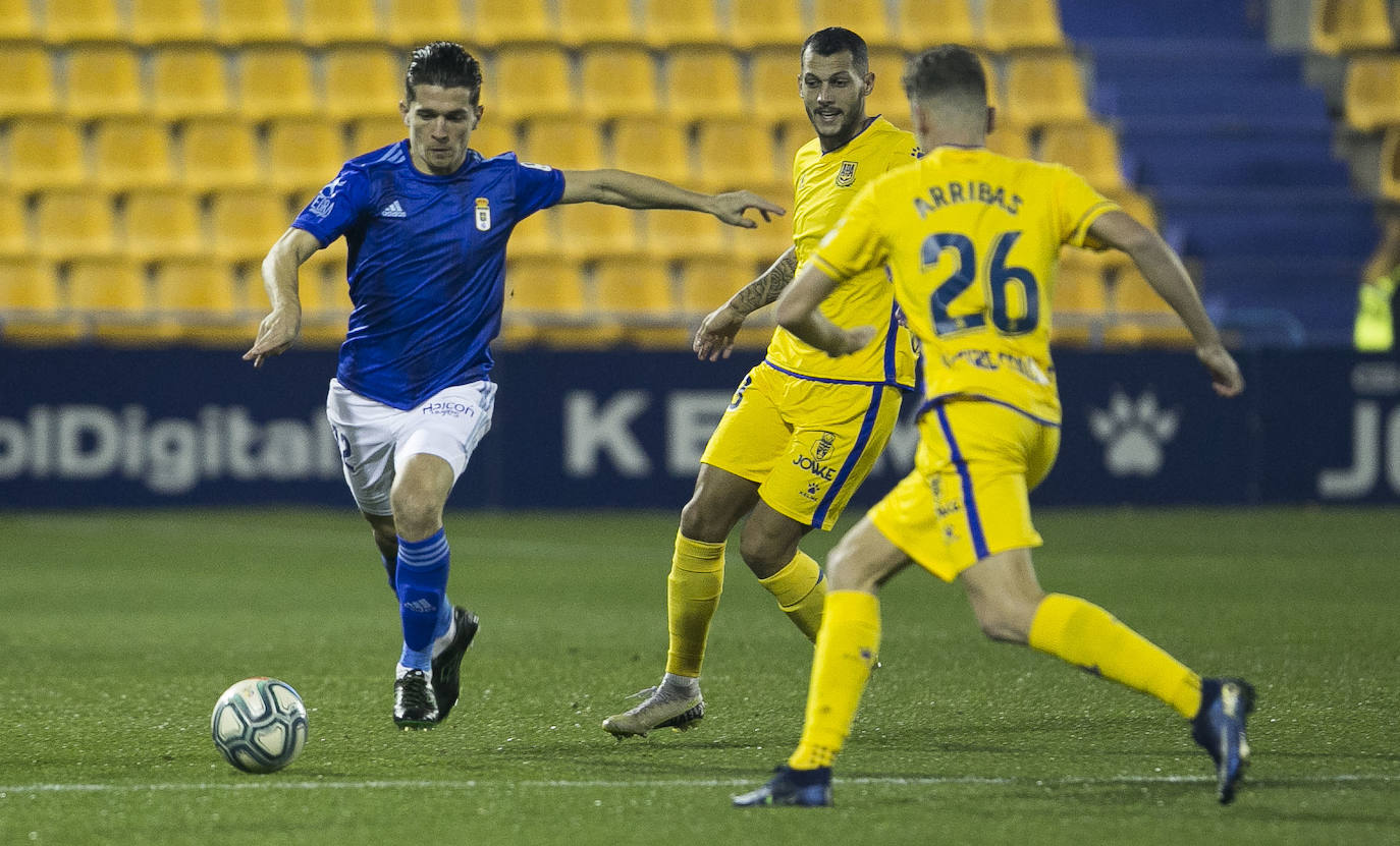 Fotos: Encuentro del Oviedo contra el Alcorcón