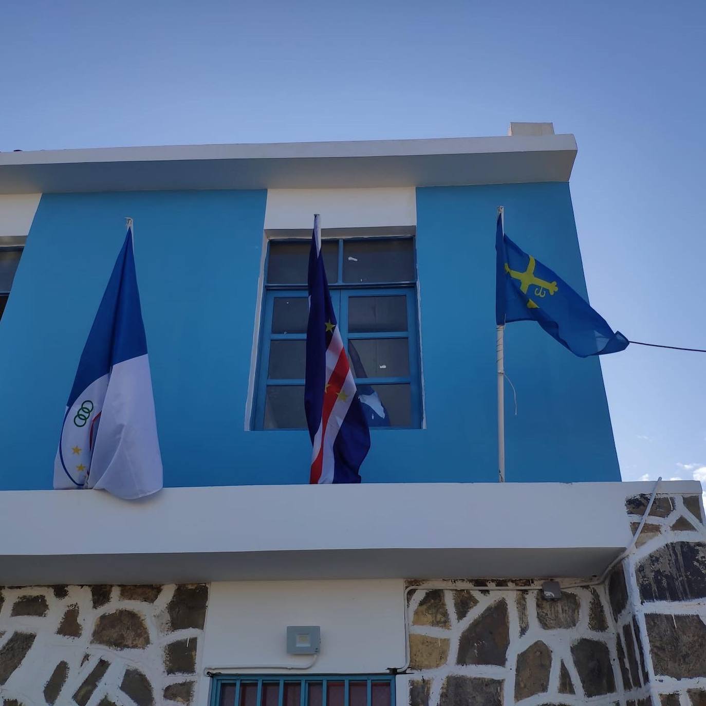 Fotos: Izertis inaugura su centro de informática en Cabo Verde