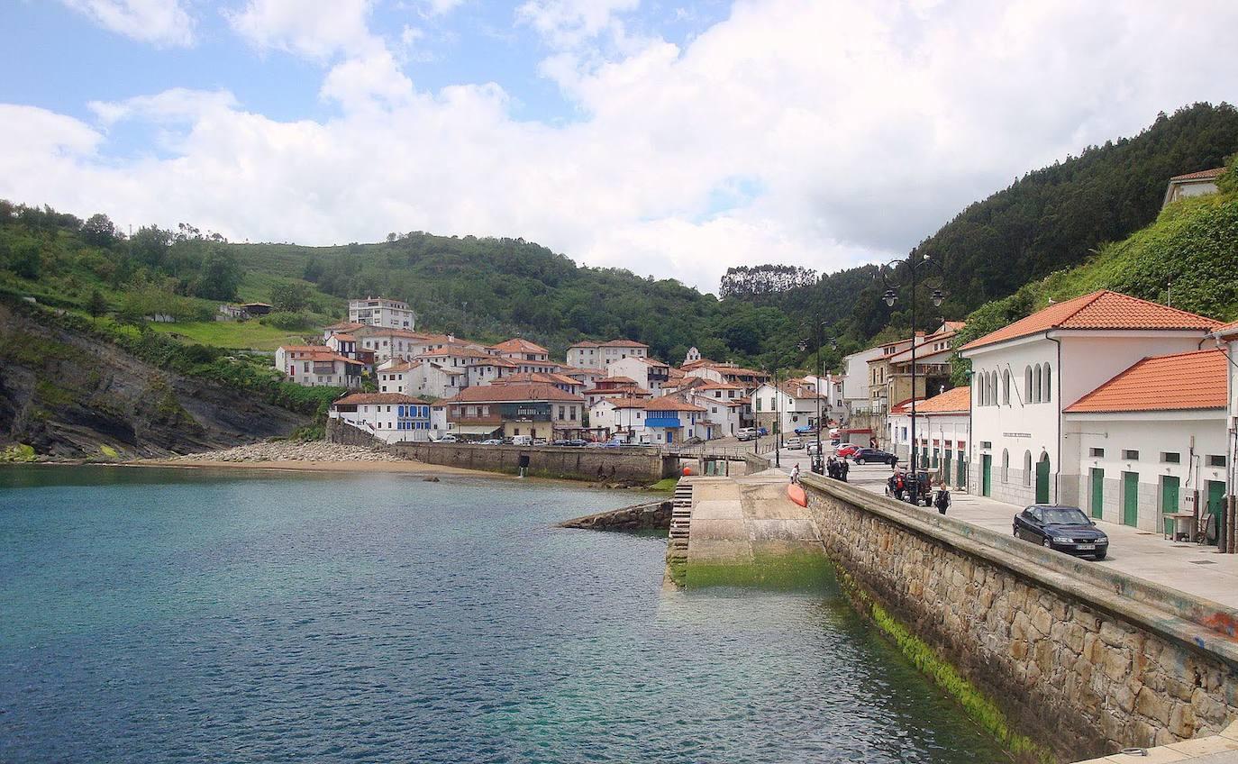 Tazones (Asturias)