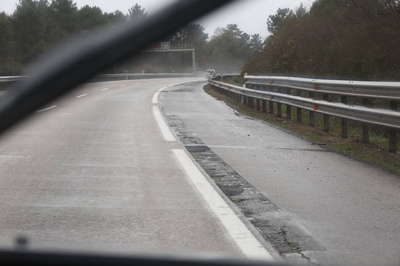 Fotos: Los baches que complican la autopista ‘Y’