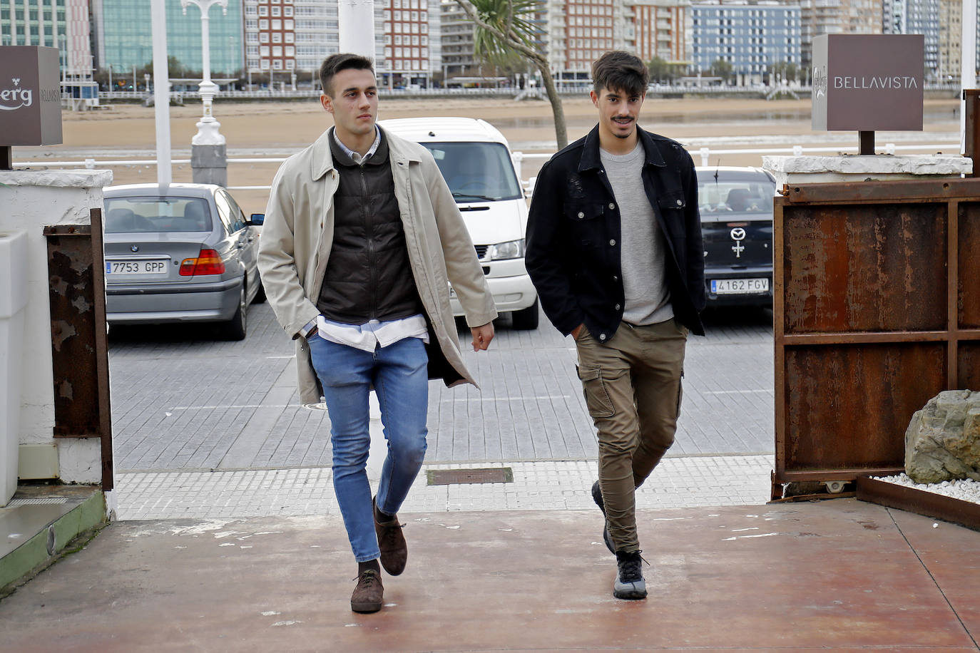 Los jugadores y las jugadoras del Sporting han compartido con la directiva la tradicional comida de Navidad en un hotel de Gijón.