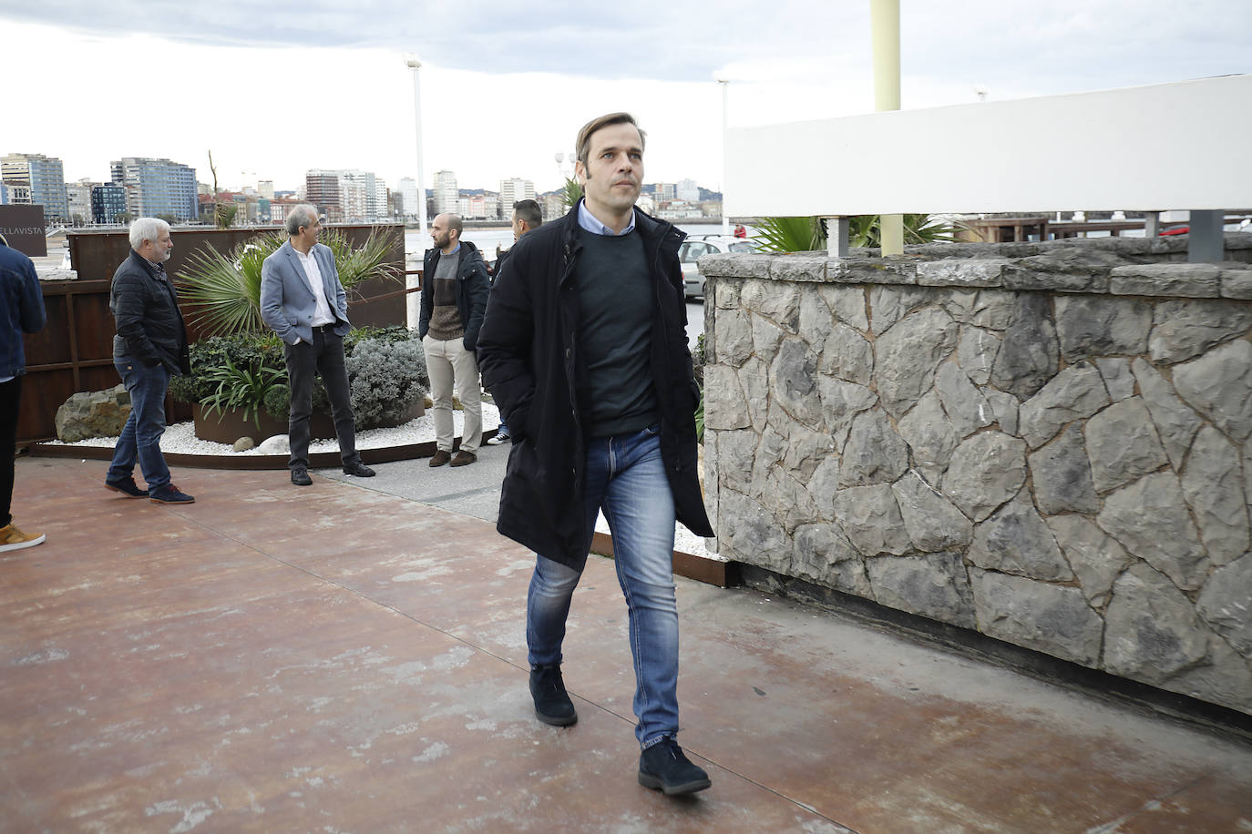 Los jugadores y las jugadoras del Sporting han compartido con la directiva la tradicional comida de Navidad en un hotel de Gijón.