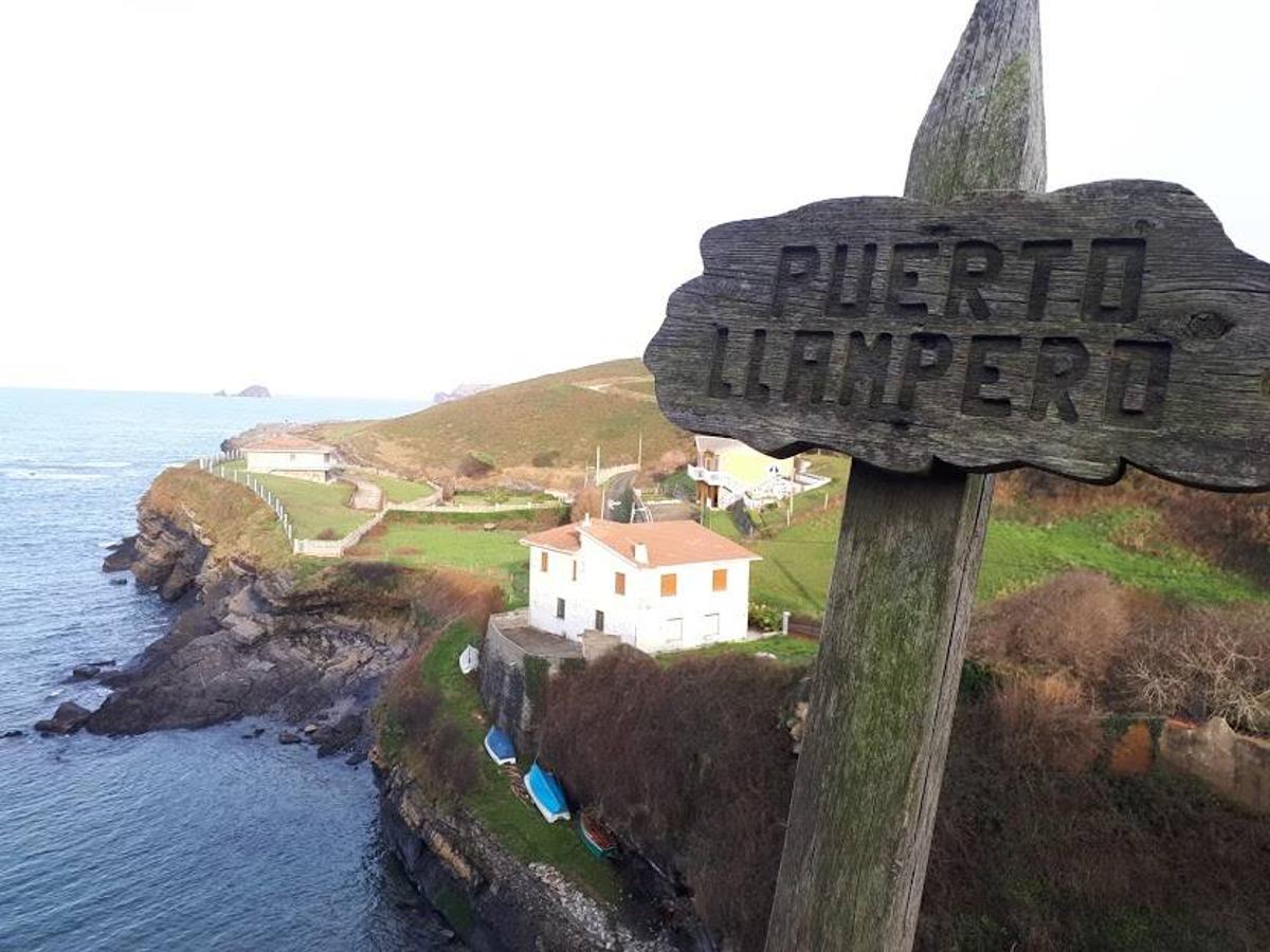 Fotos: Senderismo entre praderías, playas y acantilados