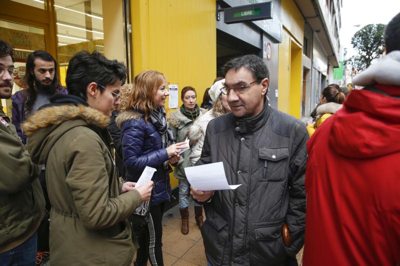 Más de 12.000 trabajadores de supermercados asturianos están llamados a secundar ocho días de huelga.