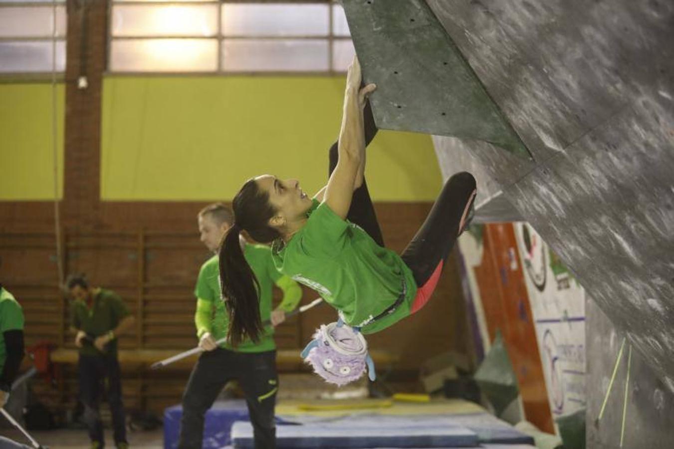 Fotos: ¿Estuviste en la final de la Copa de Asturias de escalada? ¡Búscate!