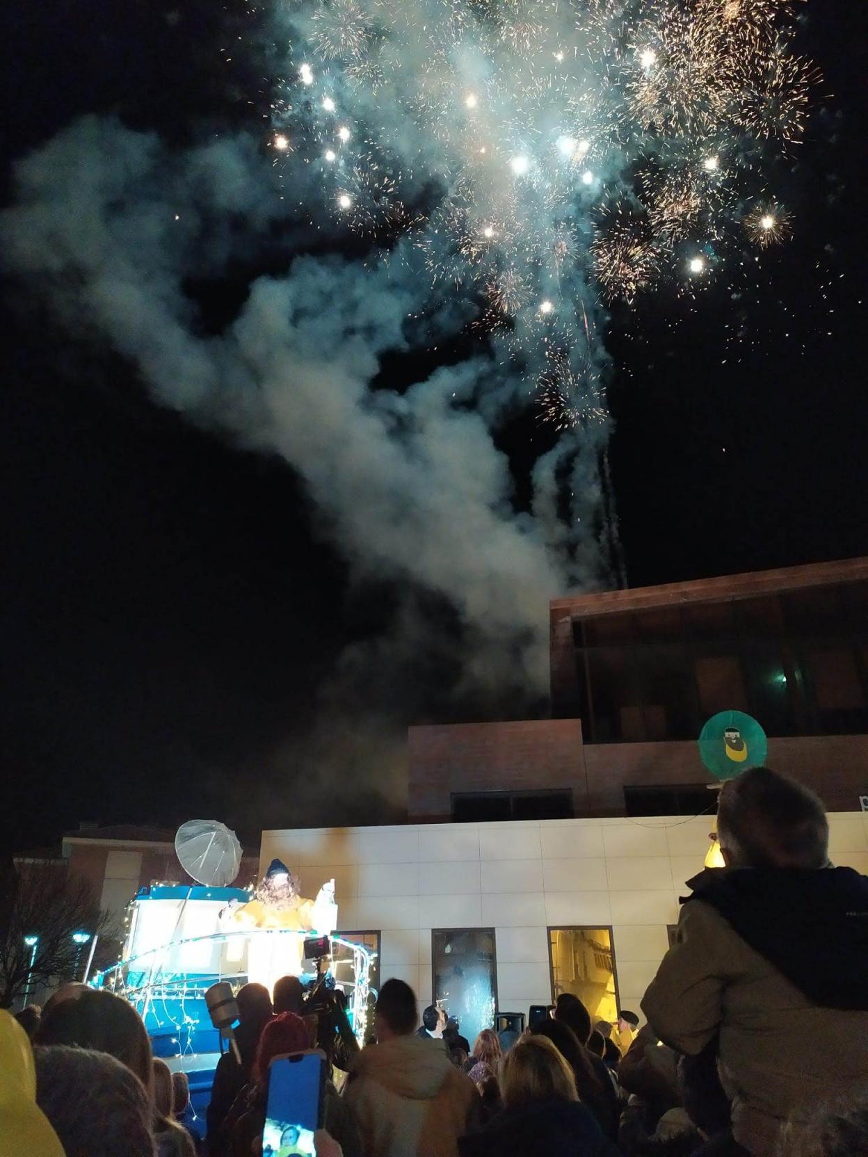 Fuegos artificiales en el momento en que el personaje se vuelve mágico. 