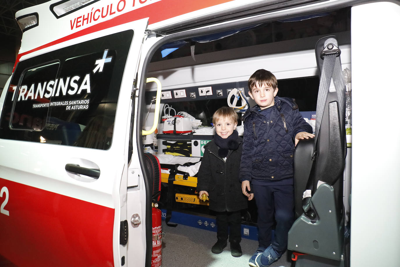 Trasinsa imparte en Gijón un taller de primeros auxilios para que los más pequeños aprendan los pasos esenciales de la reanimación cardiorespiratoria