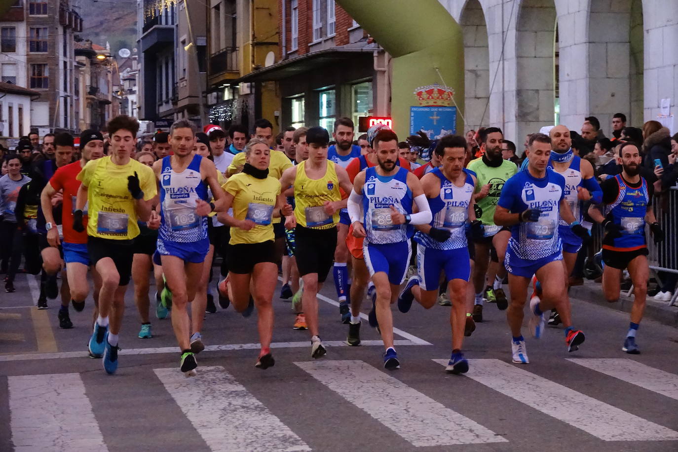 Tras él cruzaron la meta Pablo Alonso Villa y José Miguel Redondo Corrales. En categoría femenina, los tres primeros puestos fueron para Beatriz Valiente Vena, Patricia Álvarez Pérez y Laura Menéndez Rodríguez- Noriega.