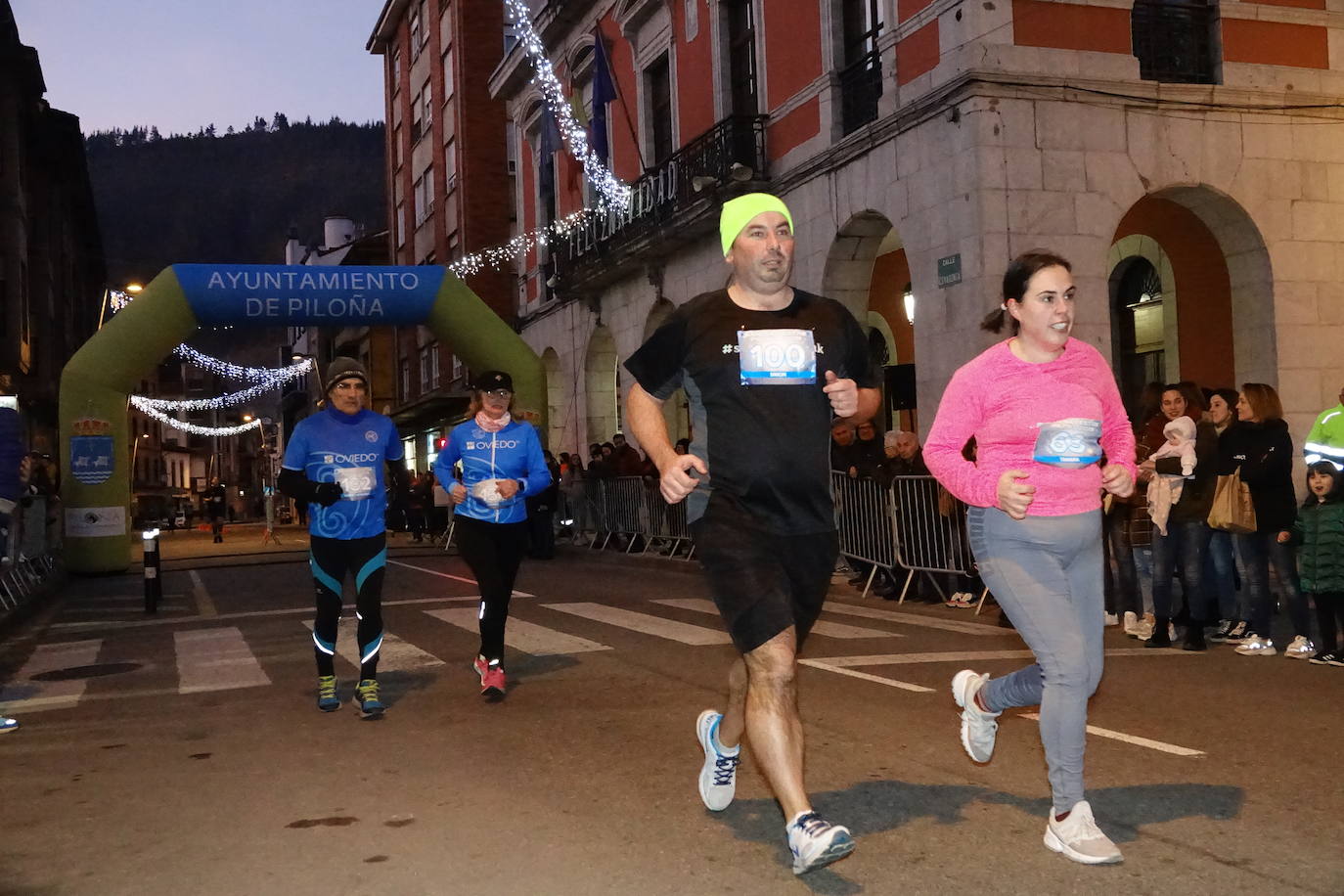Tras él cruzaron la meta Pablo Alonso Villa y José Miguel Redondo Corrales. En categoría femenina, los tres primeros puestos fueron para Beatriz Valiente Vena, Patricia Álvarez Pérez y Laura Menéndez Rodríguez- Noriega.