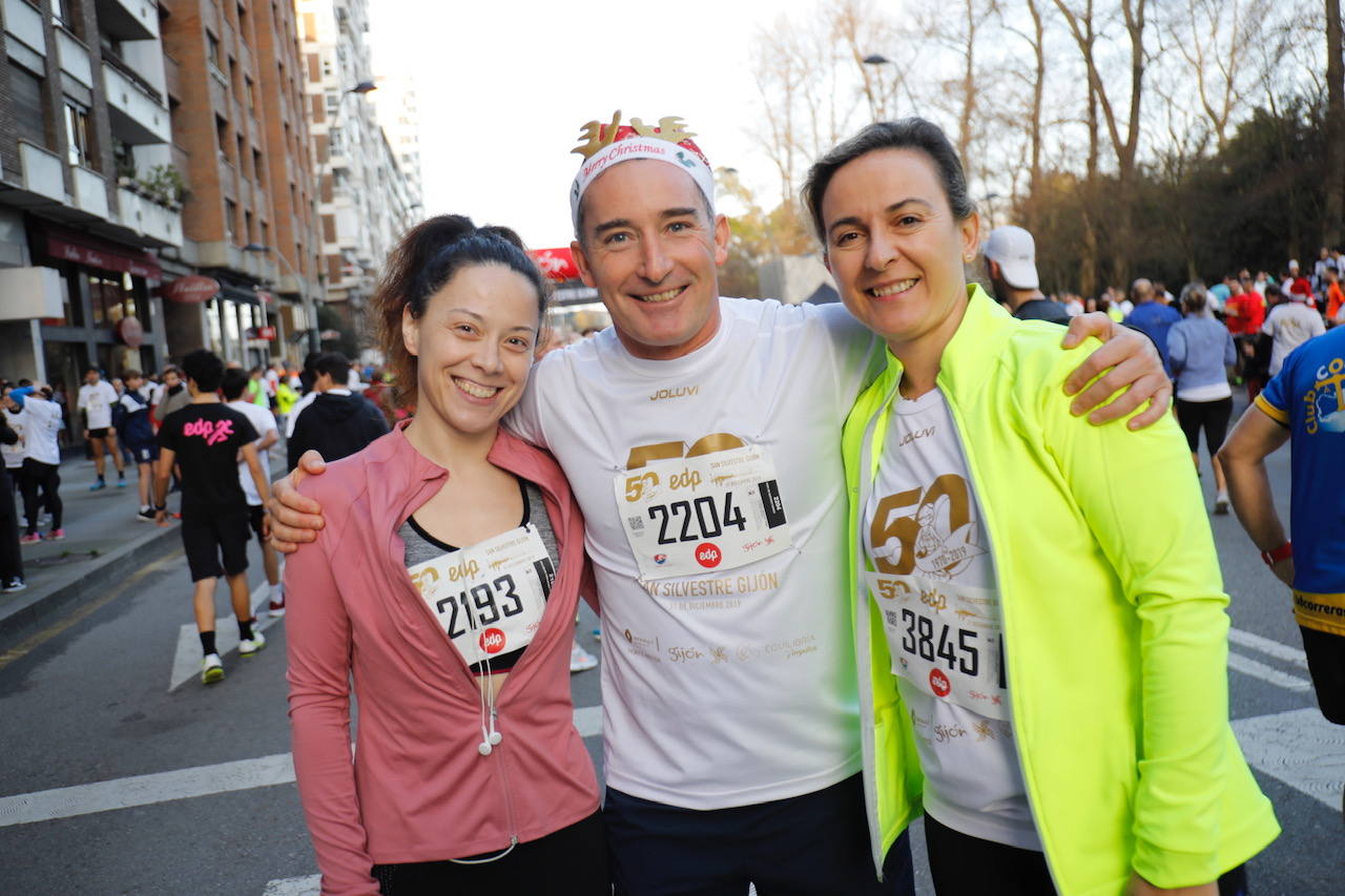 Fotos: Diversión en la San Silvestre de Gijón