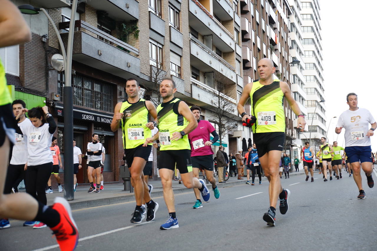 Fotos: Diversión en la San Silvestre de Gijón