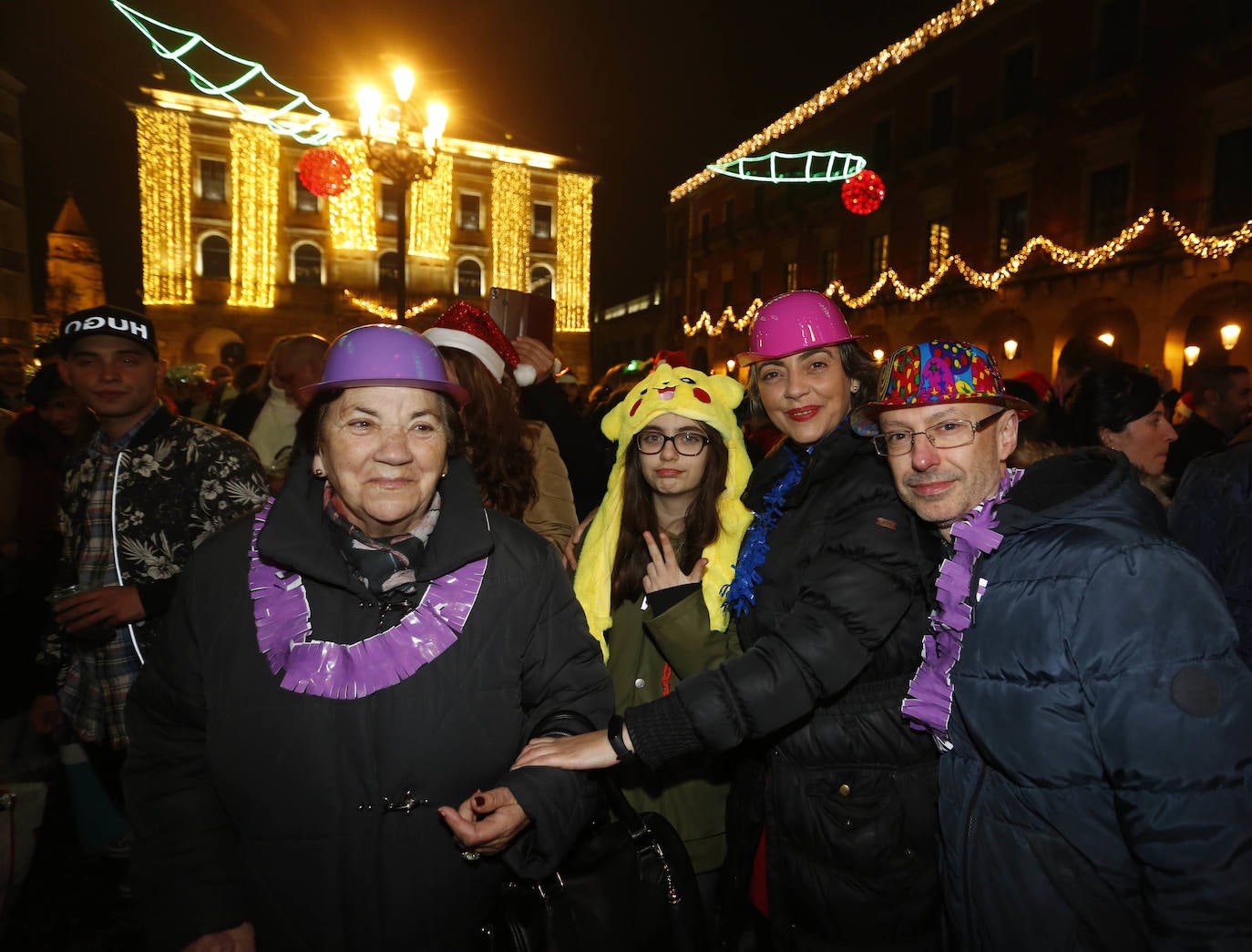 La salud y el ascenso del Sporting los deseos más repetidos 