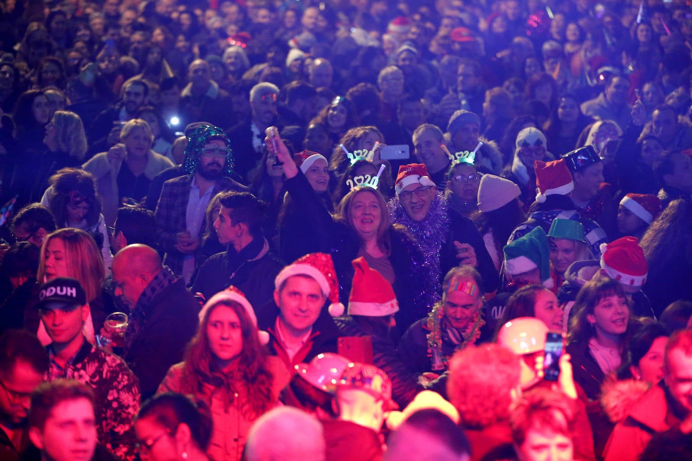 La salud y el ascenso del Sporting los deseos más repetidos 