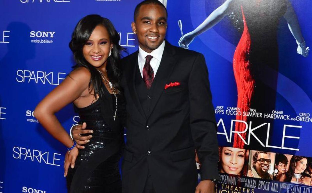 La hija de Whitney Houston, Bobbi Kristina Brown, junto al que fuera su novio, Nick Gordon, en 2012.