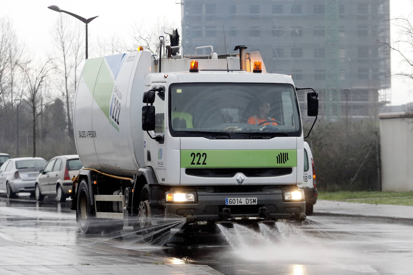 Prosiguen los baldeos en la zona por los niveles de contaminación