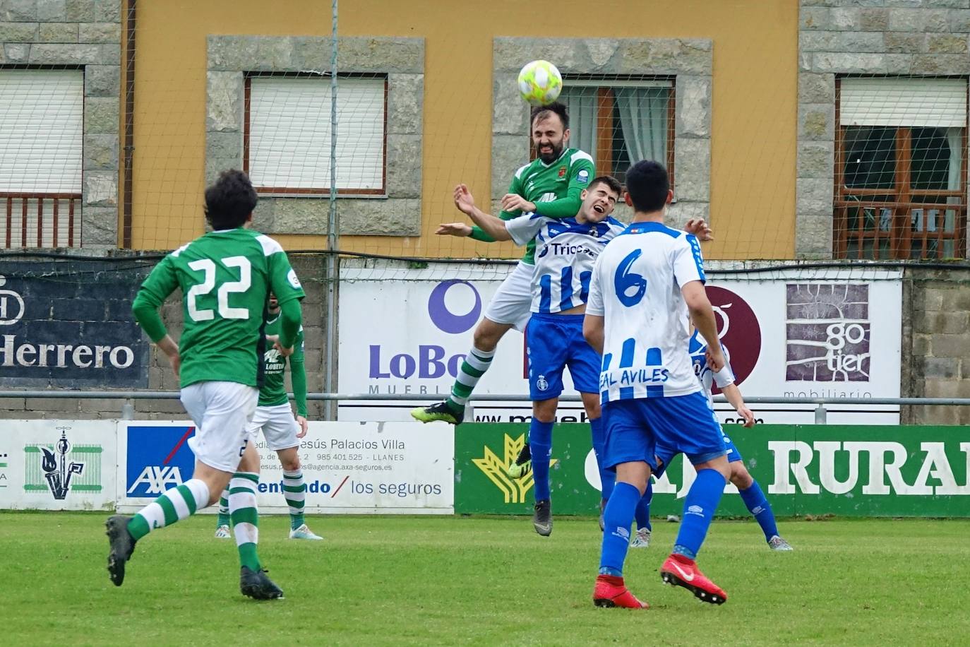 Fotos: Llanes 3 - 1 Real Avilés, en imágenes