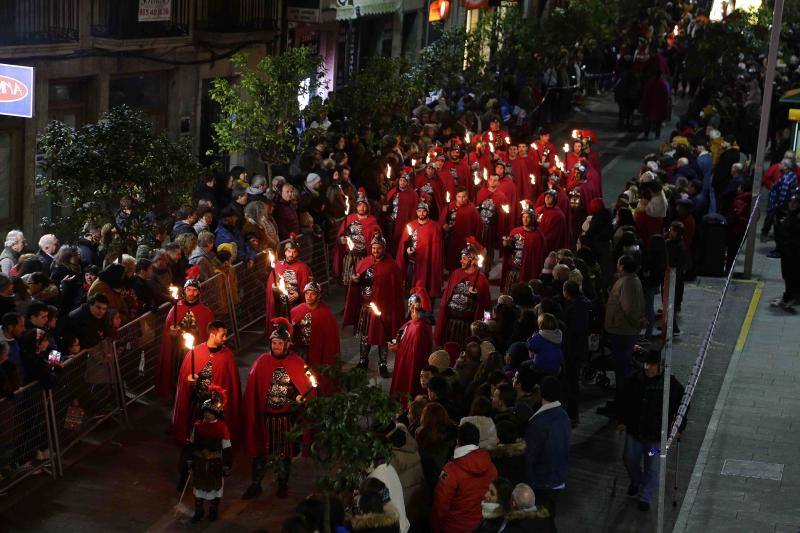 Los Reyes llegaron al oriente de Asturias: Amieva, Cabrales, Arriondas, Infiesto, Colombres, Panes, Ponga, Ribadesella, Villamayor, Cangas de Onís y Llanes cargados de buenos deseos. 