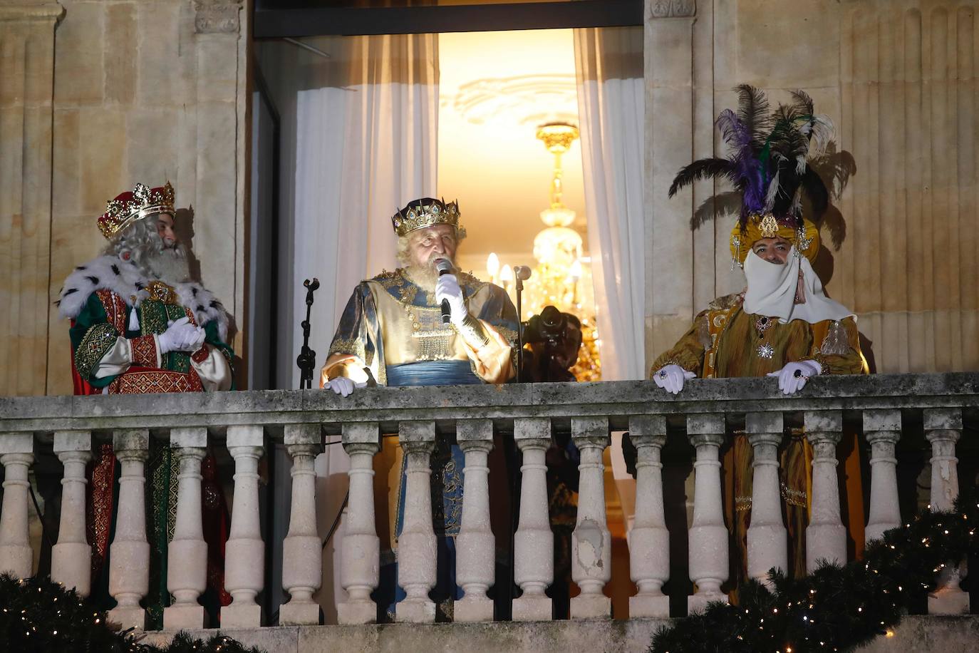 Fotos: ¿Estuviste en la cabalgata de Reyes de Gijón? ¡Búscate! (2)