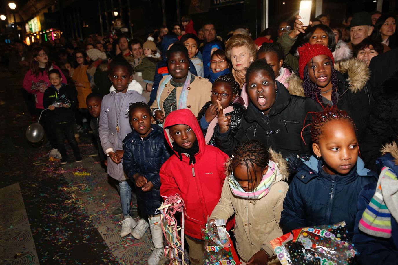 Fotos: ¿Estuviste en la cabalgata de Reyes de Gijón? ¡Búscate! (2)