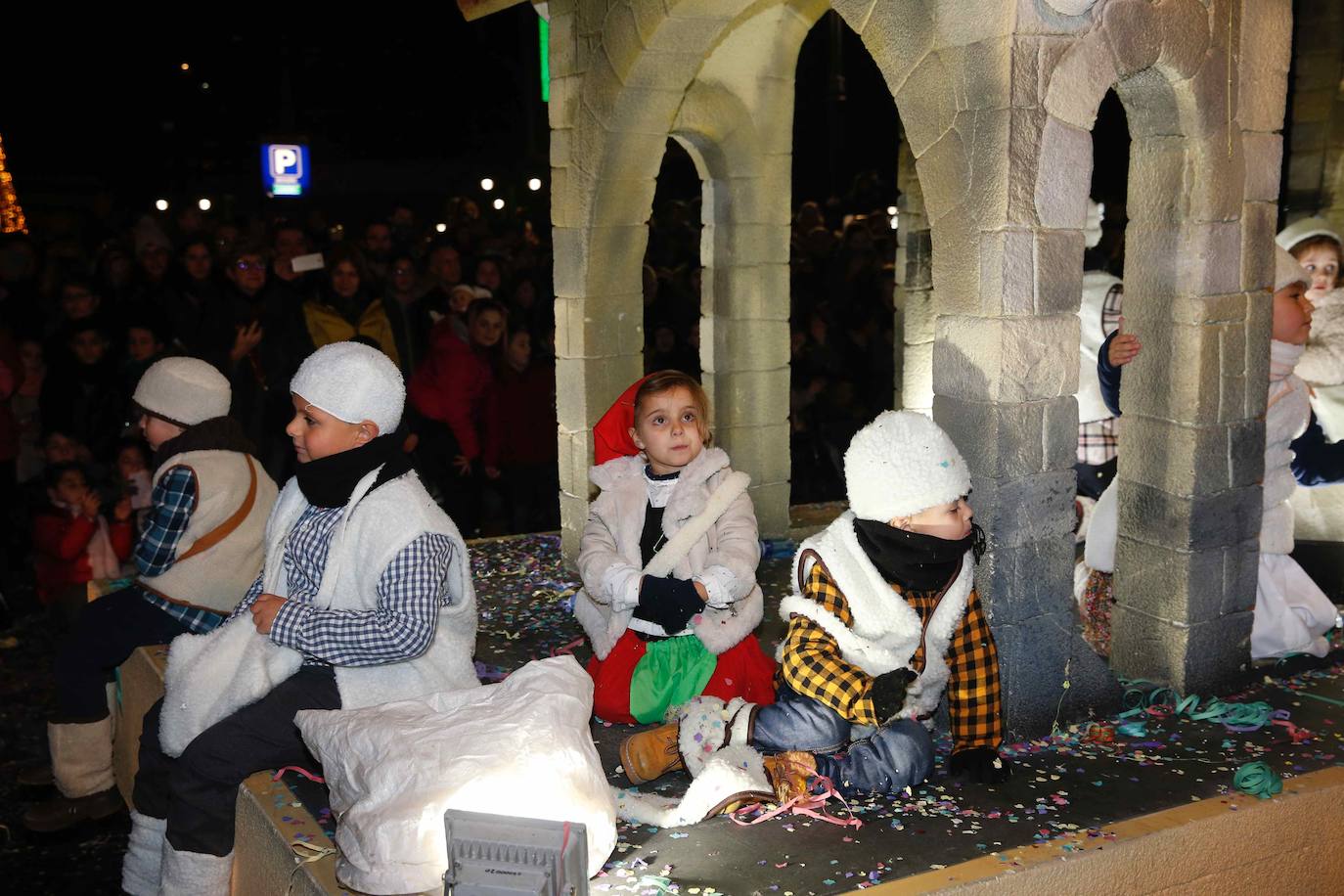 Fotos: ¿Estuviste en la cabalgata de Reyes de Gijón? ¡Búscate! (2)