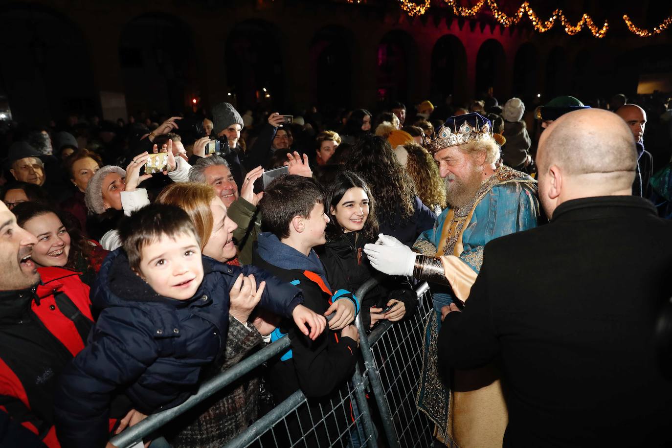 Fotos: ¿Estuviste en la cabalgata de Reyes de Gijón? ¡Búscate! (2)
