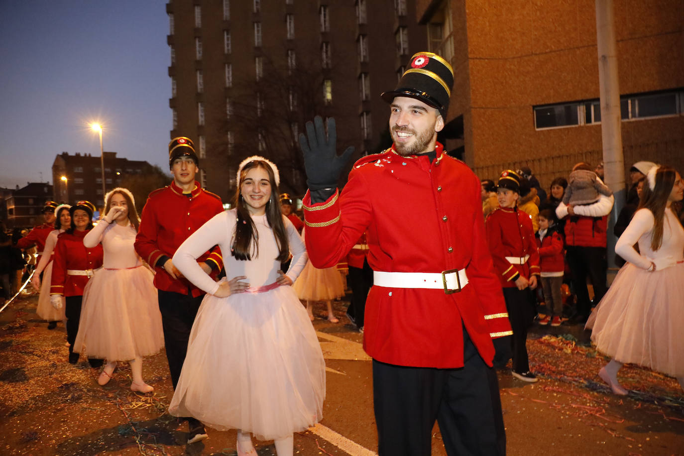 Fotos: Gijón se emociona con los Reyes Magos