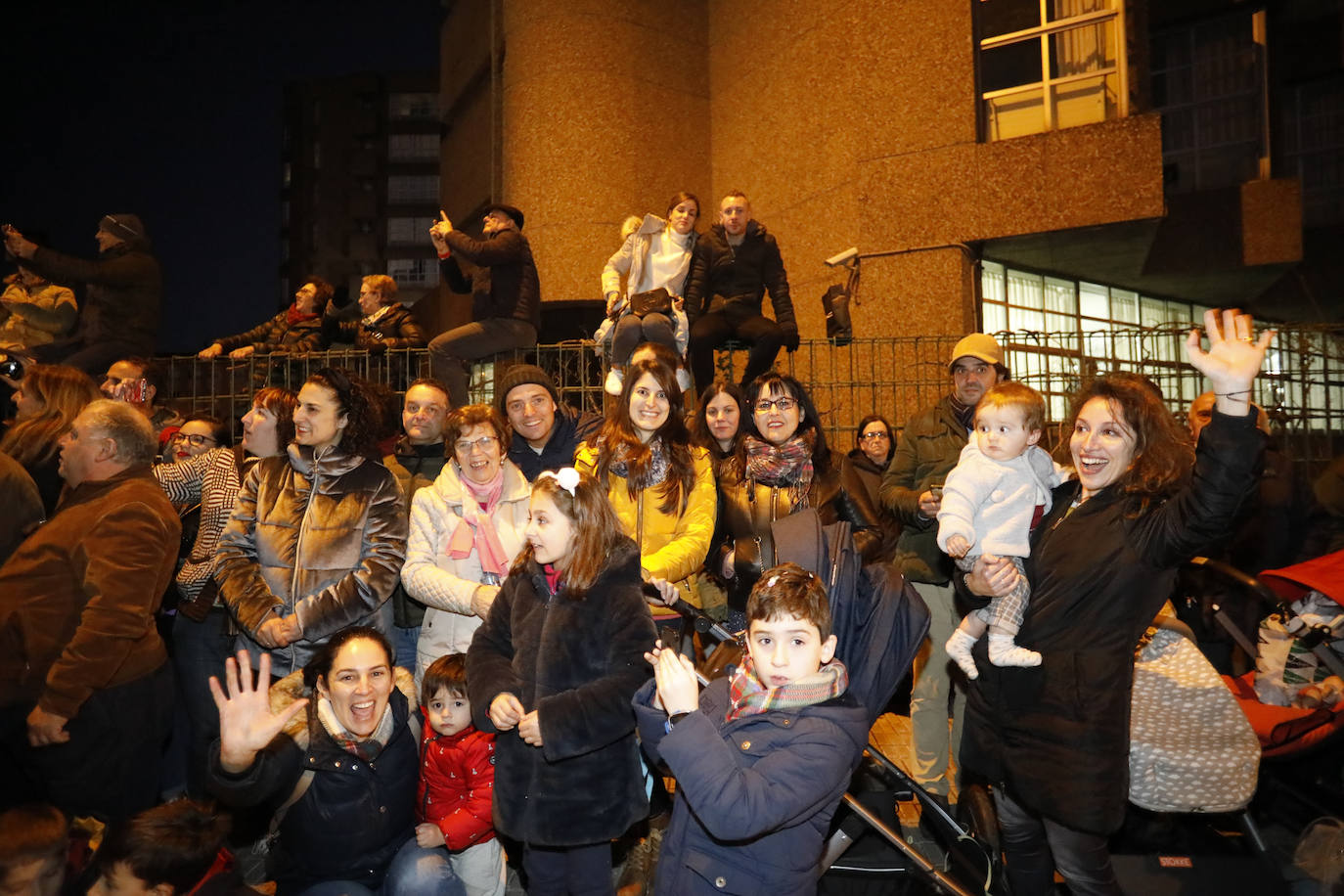 Fotos: Gijón se emociona con los Reyes Magos