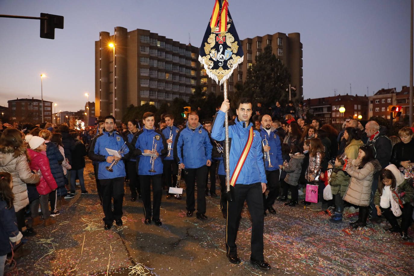 Fotos: Gijón se emociona con los Reyes Magos