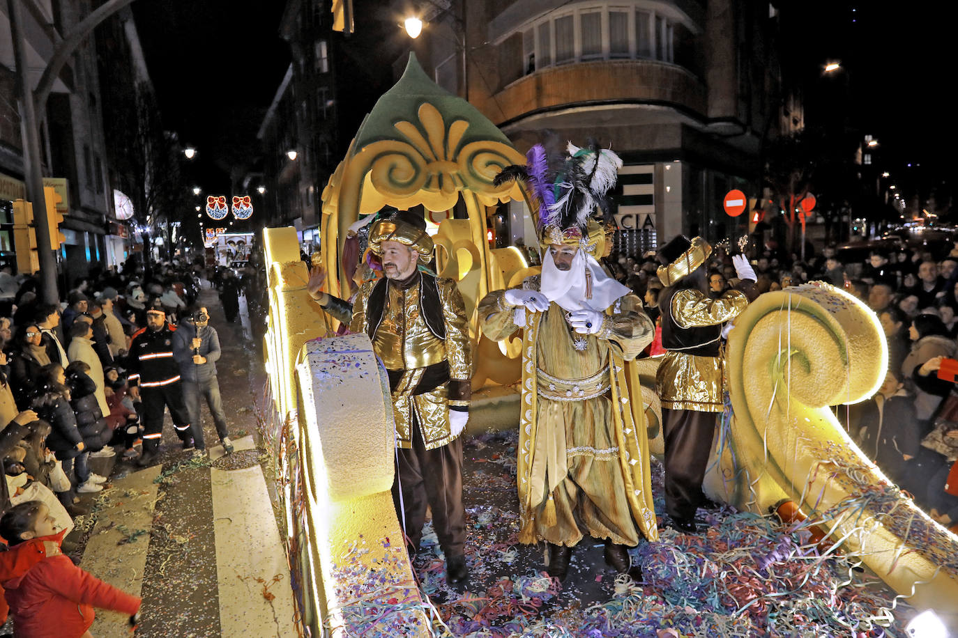 Fotos: Gijón se emociona con los Reyes Magos