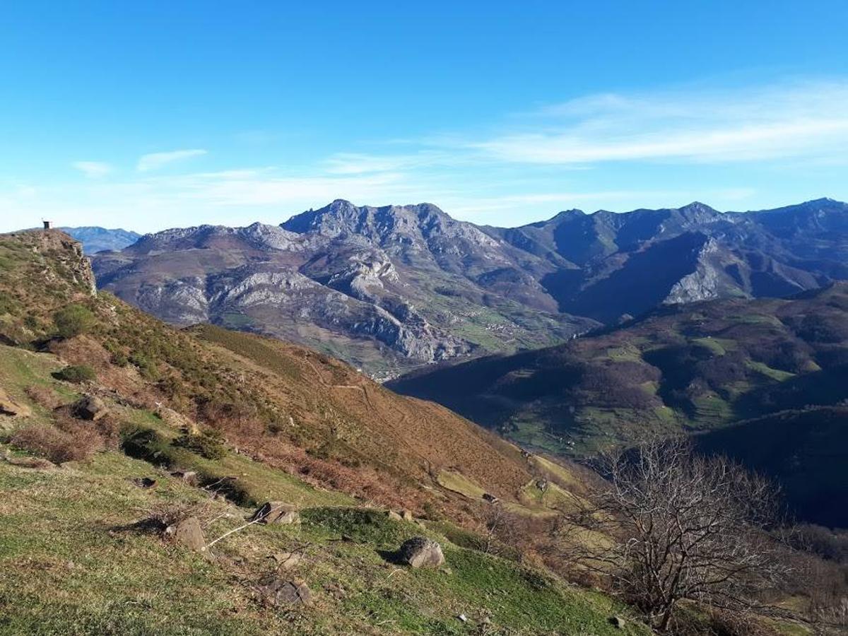 Fotos: El paisaje restaurado de Coto Bello a golpe de pedal