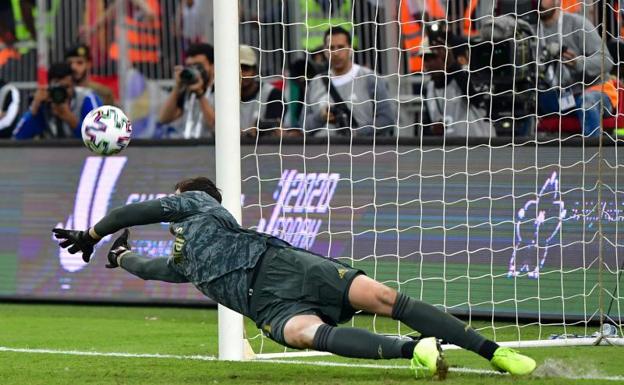 Courtois se corona ante Oblak