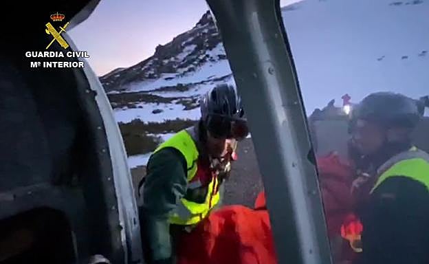 Rescatada una montañera por una fuerte caída mientras realizaba una ruta en León