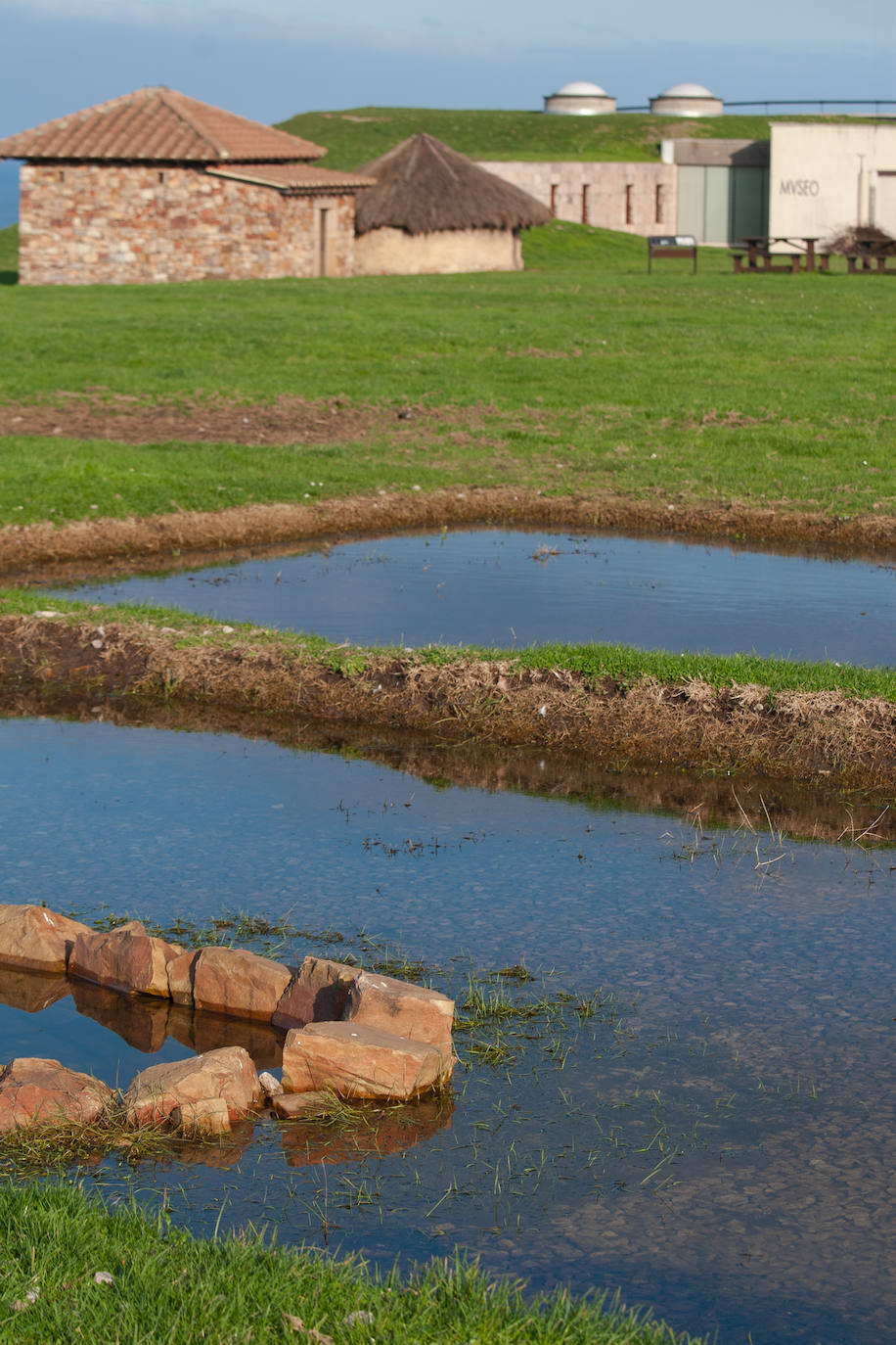 Imágenes reunidas en el concurso Arqueofoto realizado por los museos arqueológicos de Gijón con la colaboración de EL COMERCIO para difundir el patrimonio de la ciudad.