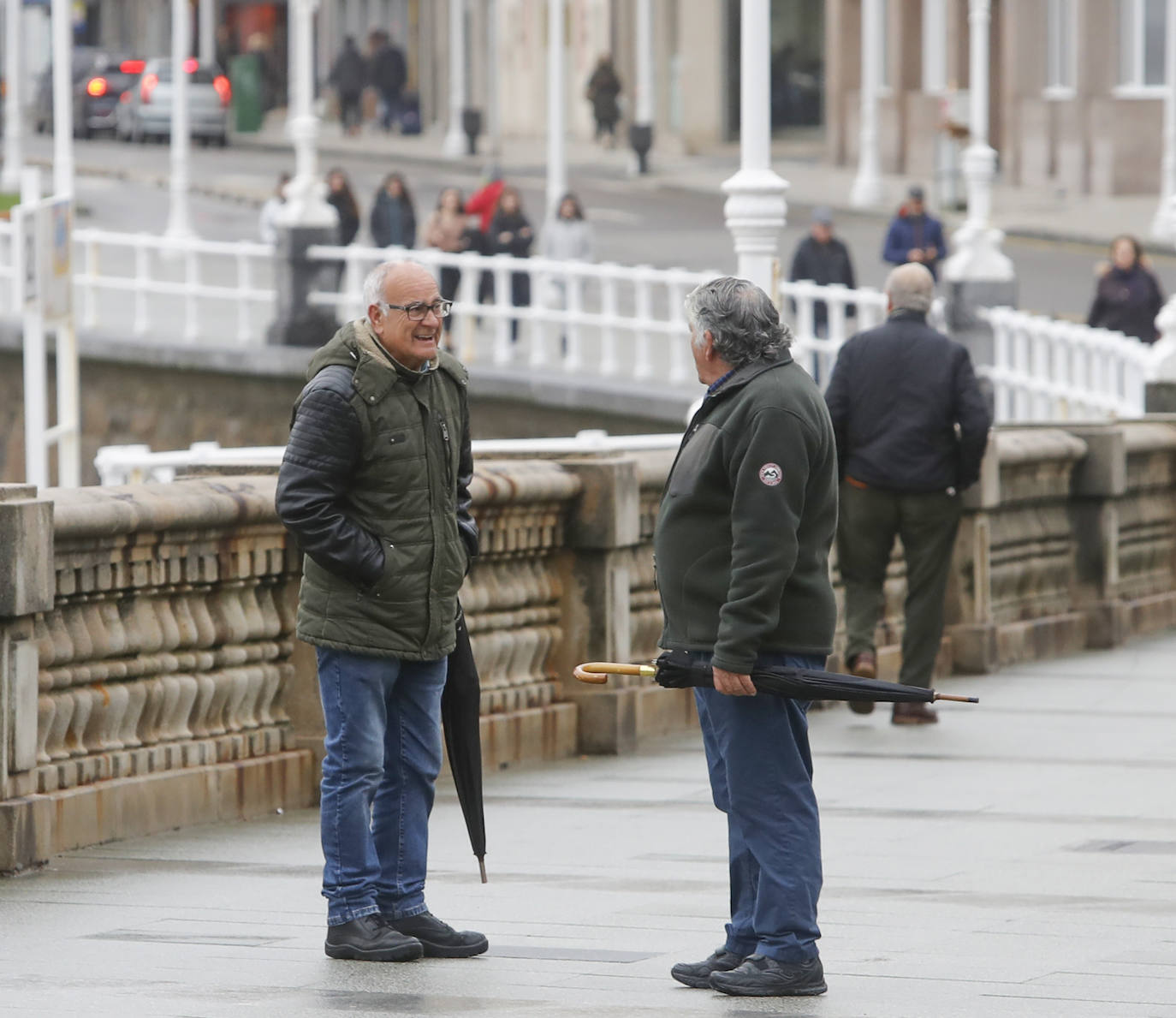 Las temperaturas aumentarán cinco grados durante esta jornada y el jueves los termómetros podrían registrar hasta veinte grados centígrados